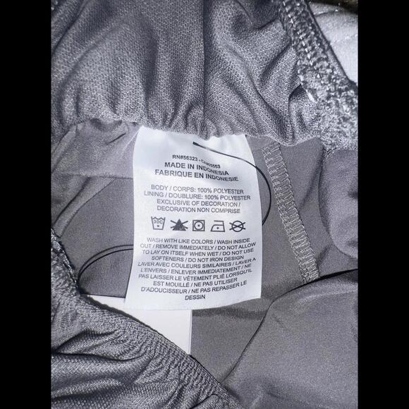 Nike Women’s Tempo LX 3” Shorts - Picture 8 of 12